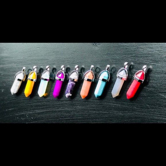 Red Jade Stone Chakra Healing Pendant - Picture 5 of 5